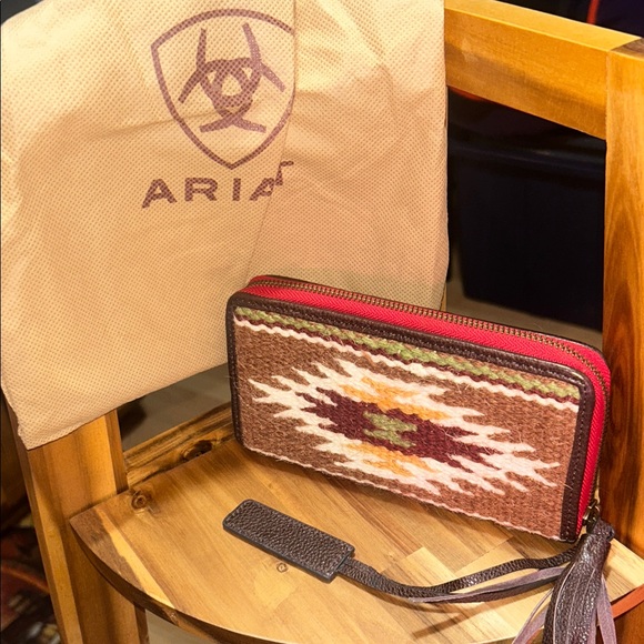 Ariat Multicolor Wallet with Fringe and Dust Bag - Picture 2 of 10